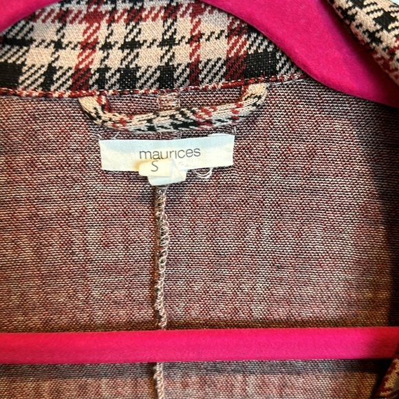 Maurice’s red/tan/black 3/4 quarter length sleeve plaid blazer size S - Picture 2 of 3